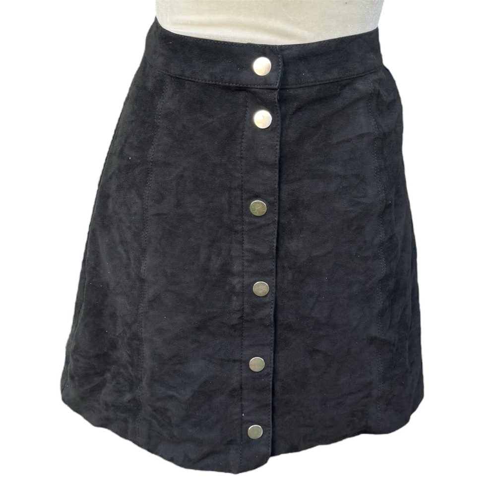 H&M Black Button Front Suede Soft High Waisted Cute Womens Skirt